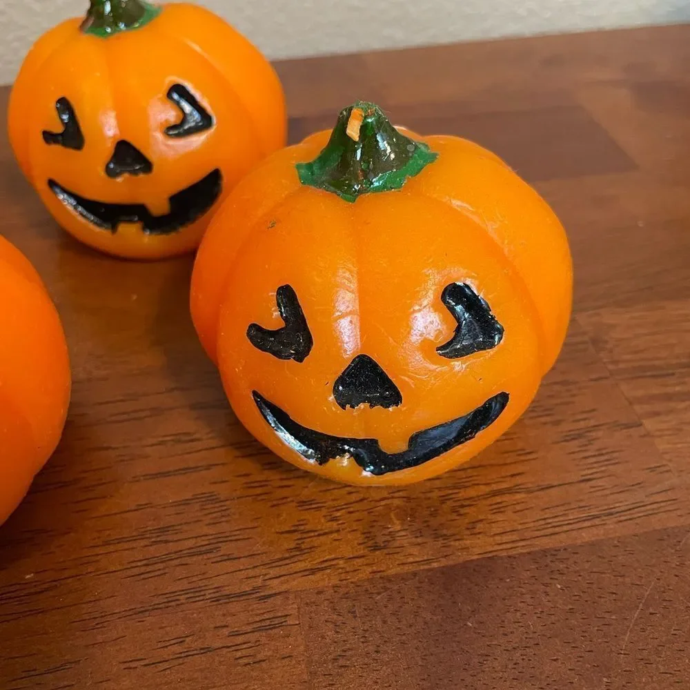 Vintage Hallmark Pumpkin Candles Set of 4